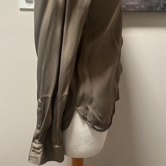 Zara blouse - Picture 5 of 8